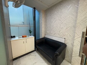 Room in  Office Space at Netaji Subhash Place – for Rent