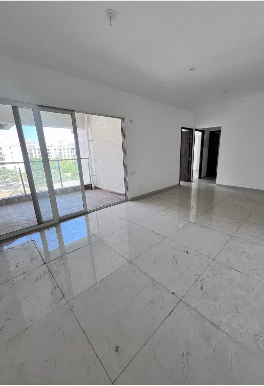 3 BHK 1490 Sq.Ft. Apartment in Kolte Patil Centria