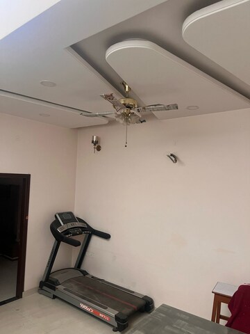 Room in 3 BHK Villa at Vaishali Nagar – for Rent