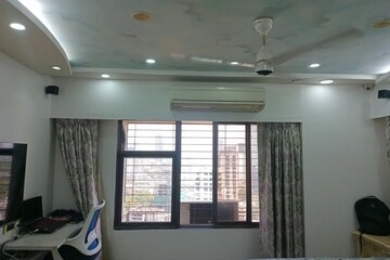 Bedroom in 4 BHK Apartment at Prestige Jasdan Classic, Mahalaxmi – for Sale