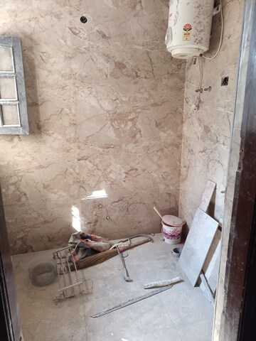 Bathroom in 2 BHK Builder Floor at Sector 31 – for Rent