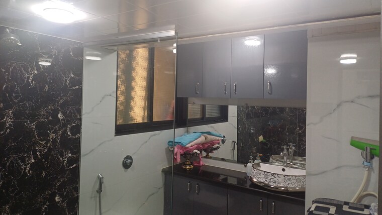 Bathroom, hiranandani-estate 1 Bedroom 450 Sq.Ft. Apartment In Ghodbunder Road Thane 8524530