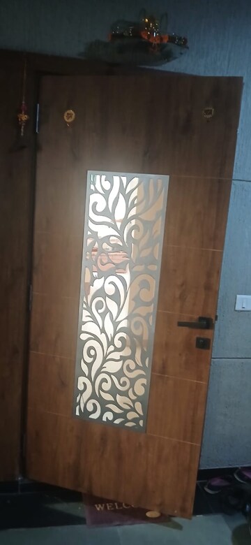 Room in 2 BHK Apartment at Rajvi Aashirvad Heights, Vasna – for Rent