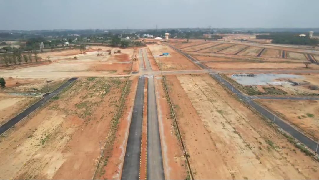 Plot For Sale in Vv Vinay Township 