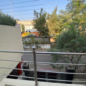 Balcony in  Pg at Gomti Nagar – for Rent