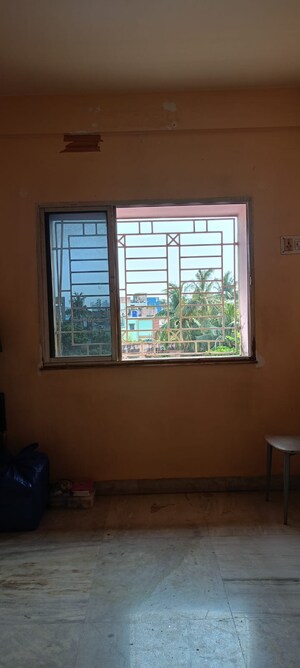 Room in 3 BHK Apartment at Kalikapur – for Sale