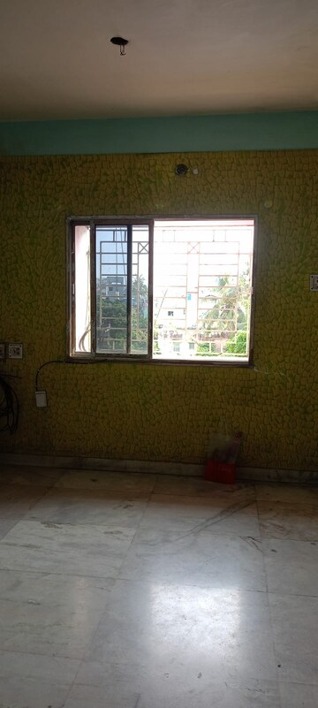 Room in 3 BHK Apartment at Kalikapur – for Sale