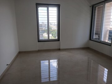 Room in 2 BHK Apartment at Triveni Apartments Model Colony, Model Colony – for Rent