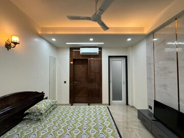 3 BHK Independent House For Rent in RWA Apartments, Sector 31
