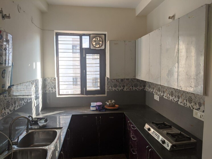 Kitchen, smart-world-79 2.5 Bedroom 1600 Sq.Ft. Apartment In Sector 79 Gurgaon 8524712