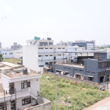  Industrial Plot For Sale in Sector 82