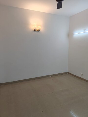 3 BHK Apartment For Rent in Indiabulls Centrum Park, Sector 103
