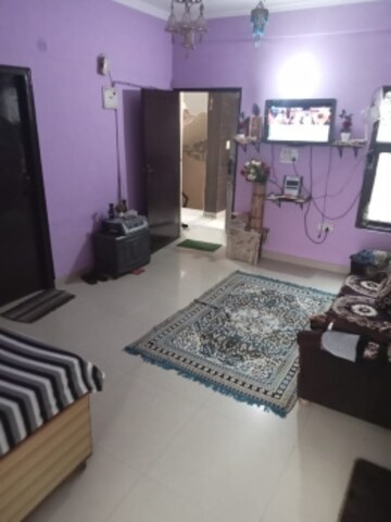 2 BHK Builder Floor For Sale in Laxmi Nagar