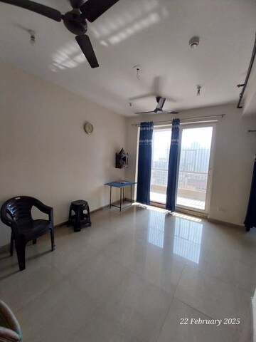 3 BHK Apartment For Rent in Purvanchal Royal City, Chi V Greater Noida