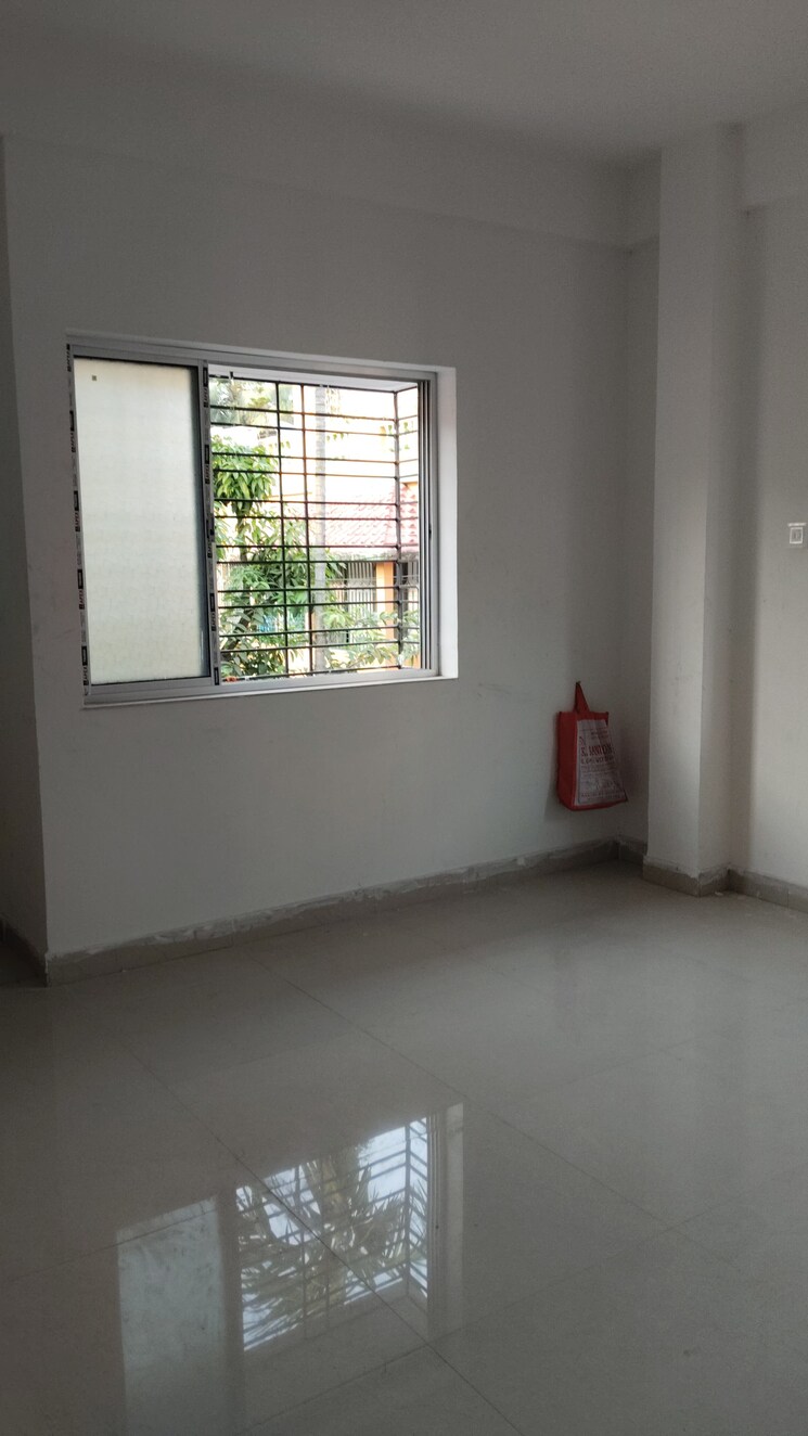 Room, james long sarani 3 Bedroom 1200 Sq.Ft. Apartment In James Long Sarani Kolkata 8524763