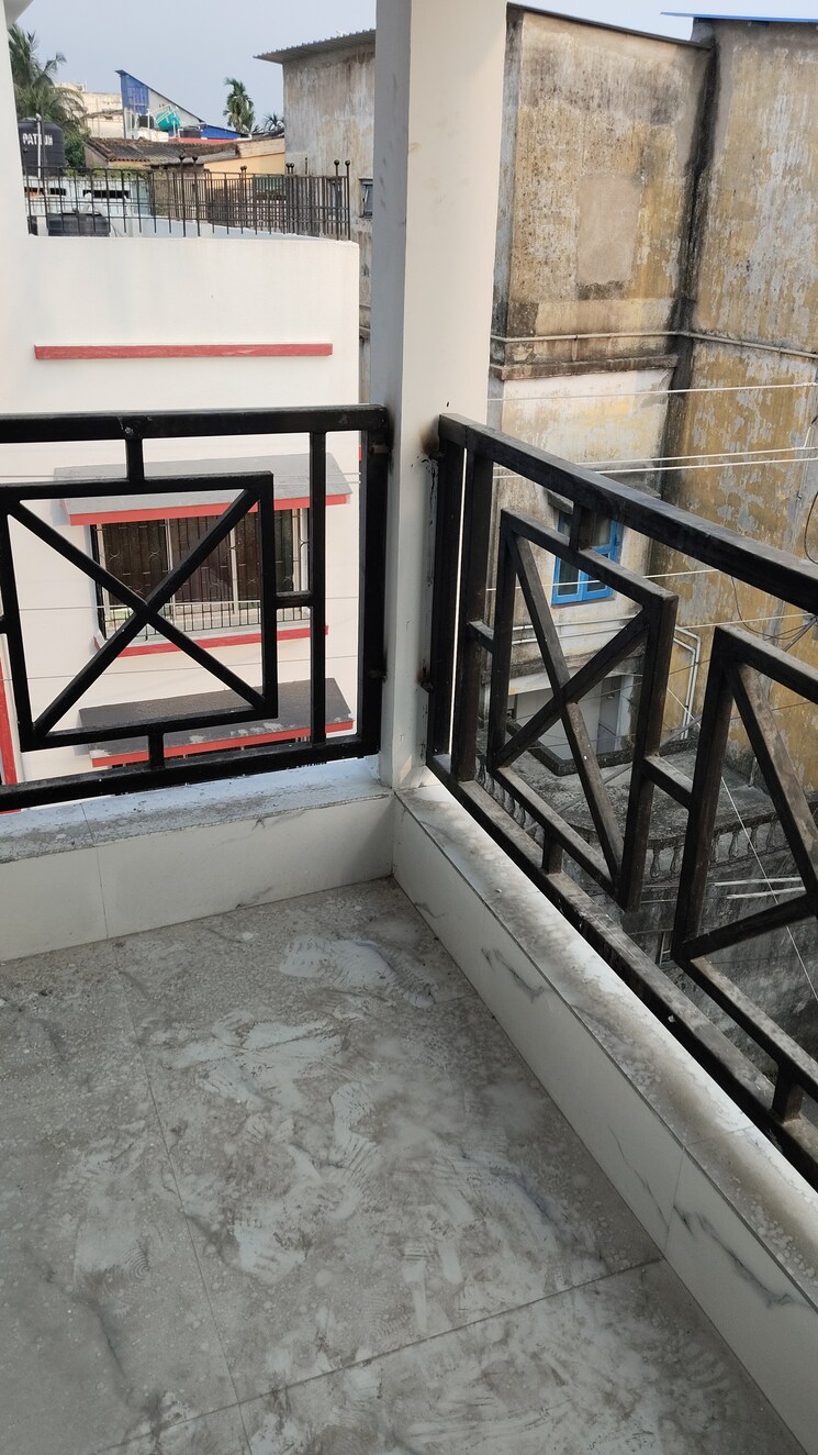 Balcony, james long sarani 3 Bedroom 1200 Sq.Ft. Apartment In James Long Sarani Kolkata 8524763