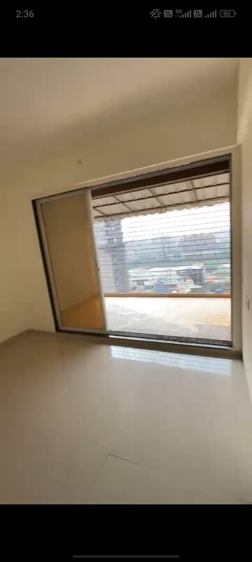 Room in 2 BHK Apartment at Neelkanth Luxuria, Taloja – for Rent