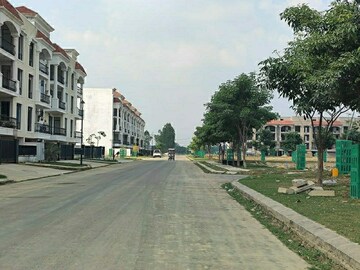  Plot For Sale in Omaxe Metro City, Kalli Paschim