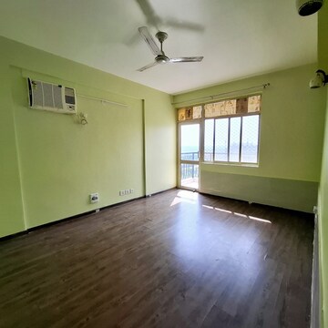 Room in 3 BHK Apartment at Paarth Aadyant, Gomti Nagar – for Rent