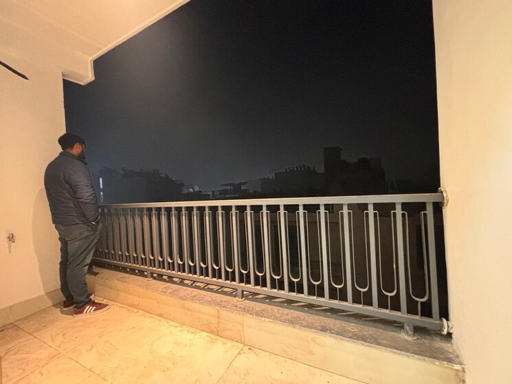 Balcony, neb sarai 3 Bedroom 1575 Sq.Ft. Builder Floor In Neb Sarai Delhi 8524889