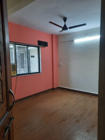 Room in 3 BHK Apartment at Flower Valley Complex, Khopat – for Rent
