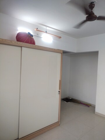 Room in 1.5 BHK Apartment at MICL Aaradhya Nine, Ghatkopar East – for Rent