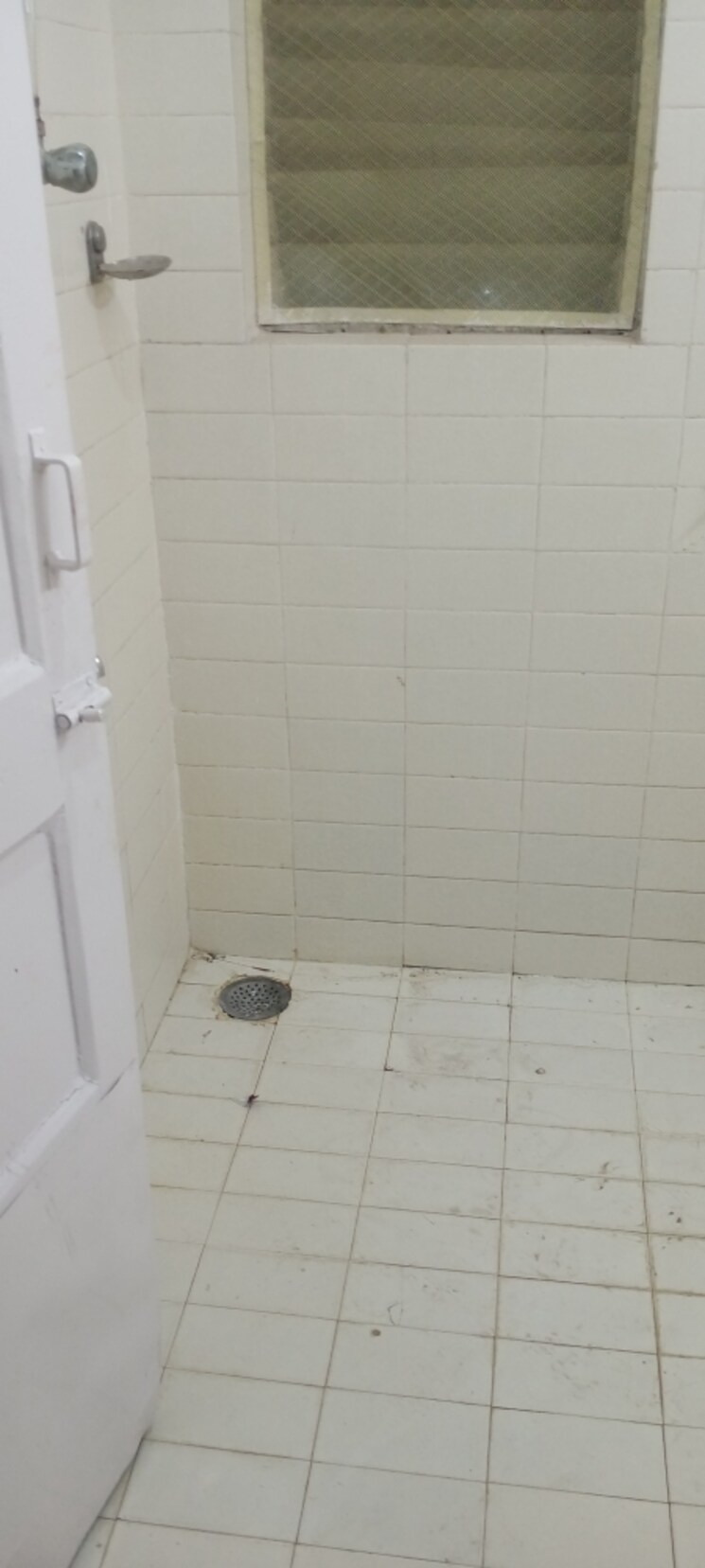 Bathroom, takshila-chs 1 Bedroom 610 Sq.Ft. Apartment In Andheri East Mumbai 8524967