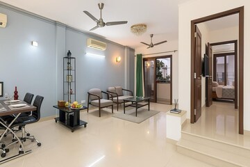 Living Room in 2 BHK Builder Floor at Shivalik Colony – for Rent