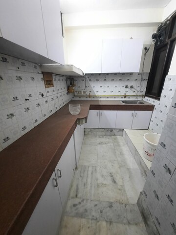 Kitchen in 2 BHK Builder Floor at Malviya Nagar – for Rent