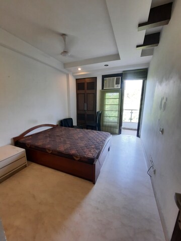 Bedroom in 3 BHK Builder Floor at Saket – for Rent