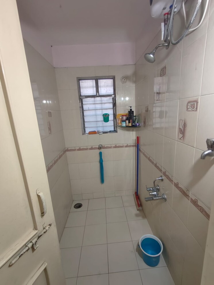 Bathroom, nivedita-terrace 3 Bedroom 1450 Sq.Ft. Apartment In Wanowrie Pune 8525070