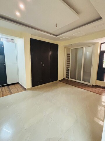 Room in 4 BHK Apartment at Quantum Colonisers Quantum Residency, Raj Nagar Extension – for Sale