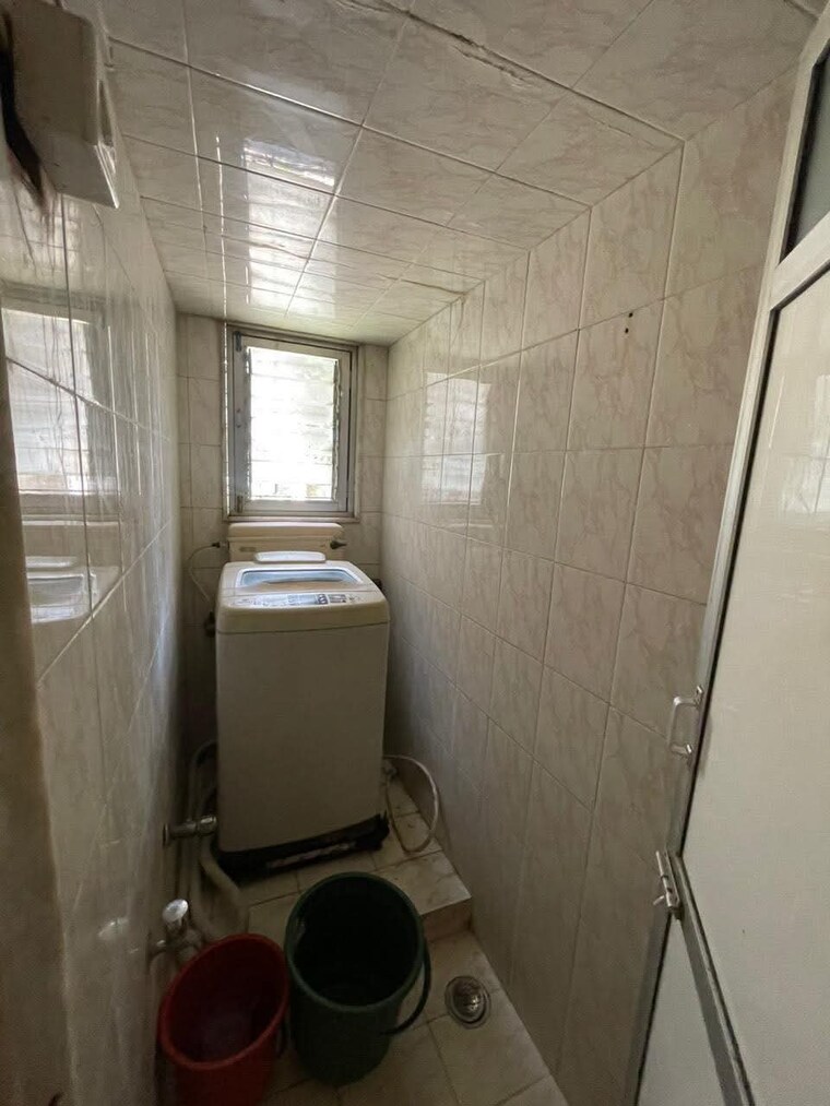 Bathroom, agarwal-and-doshi-complex 2 Bedroom 680 Sq.Ft. Apartment In Vasai West Palghar 8525154