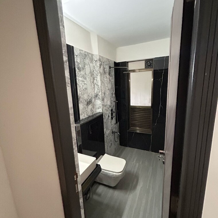 Bathroom, km-horizon-exotica 2 Bedroom 600 Sq.Ft. Apartment In Anand Nagar Thane 8525171