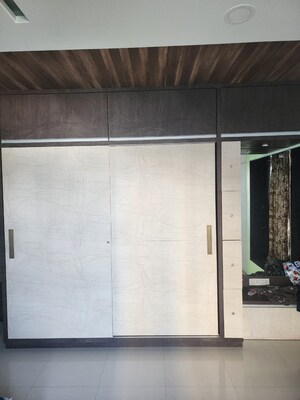 Room in 4 BHK Apartment at Mittal One Nation, Pimple Saudagar – for Sale