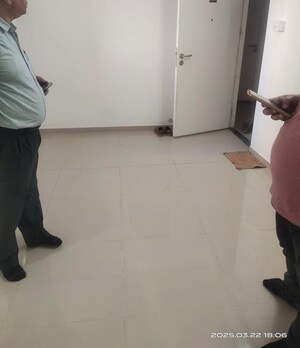 Room in 1 RK Apartment at Chandrakant Society, Charai – for Sale