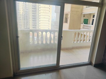 Balcony in 3 BHK Apartment at Amrapali Silicon City, Sector 76 – for Rent