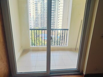 3 BHK Apartment For Rent in Amrapali Silicon City, Sector 76