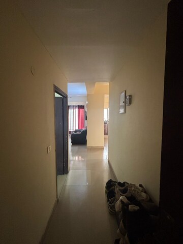 Living Room in 3 BHK Apartment at Amrapali Silicon City, Sector 76 – for Rent