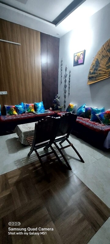 3 BHK Builder Floor For Rent in Dhakoli Village