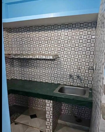 Kitchen in 1 BHK Villa at Aliganj – for Rent