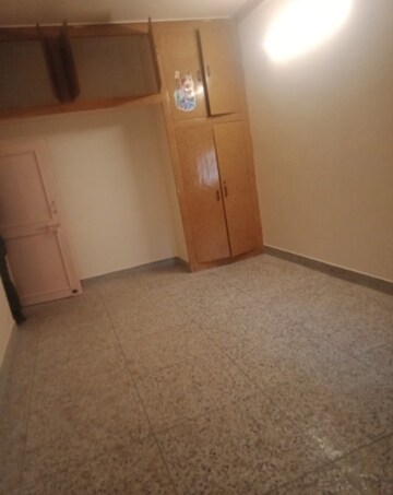 2 BHK Villa For Rent in Aliganj