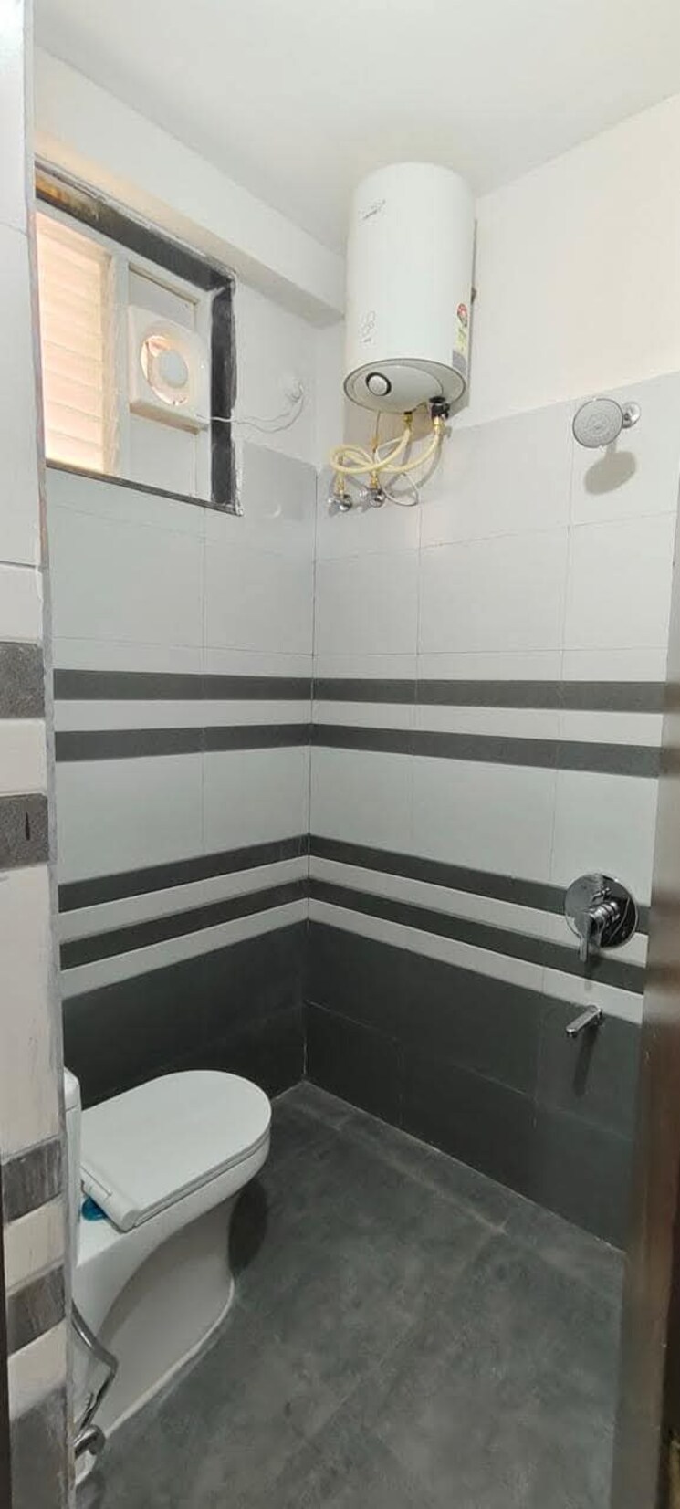 Attached Bathroom, raghavendra-nilayam-kondapur 2 Bedroom 1250 Sq.Ft. Apartment In Kondapur Hyderabad 8525765