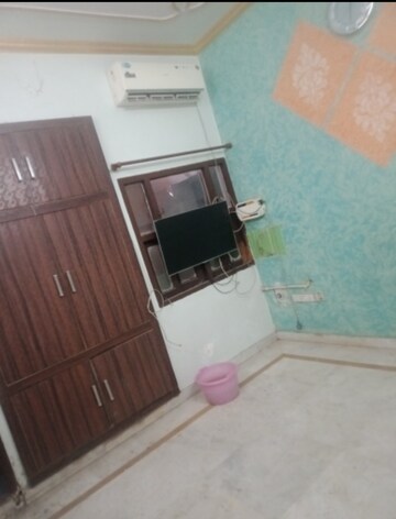 2 BHK Independent House For Rent in Aliganj