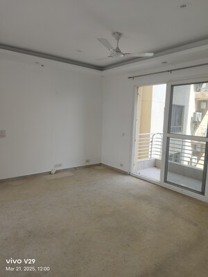 3 BHK Apartment For Sale in Unitech Escape, Sector 50