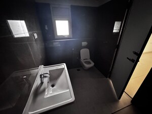 Bathroom in 3 BHK Apartment at Rajapushpa Provincia, Narsingi – for Sale