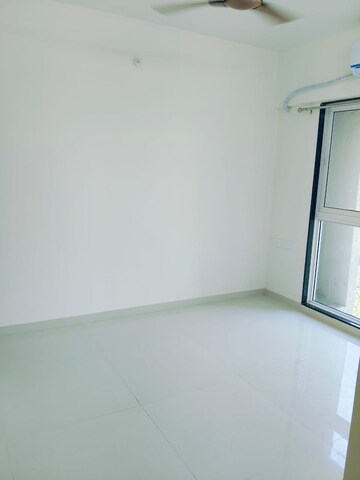 Room in 1 BHK Apartment at Ashar Axis, Majiwada – for Rent