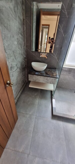 Bathroom in 2.5 BHK Apartment at Pioneer Park Phase 1, Sector 61 – for Sale