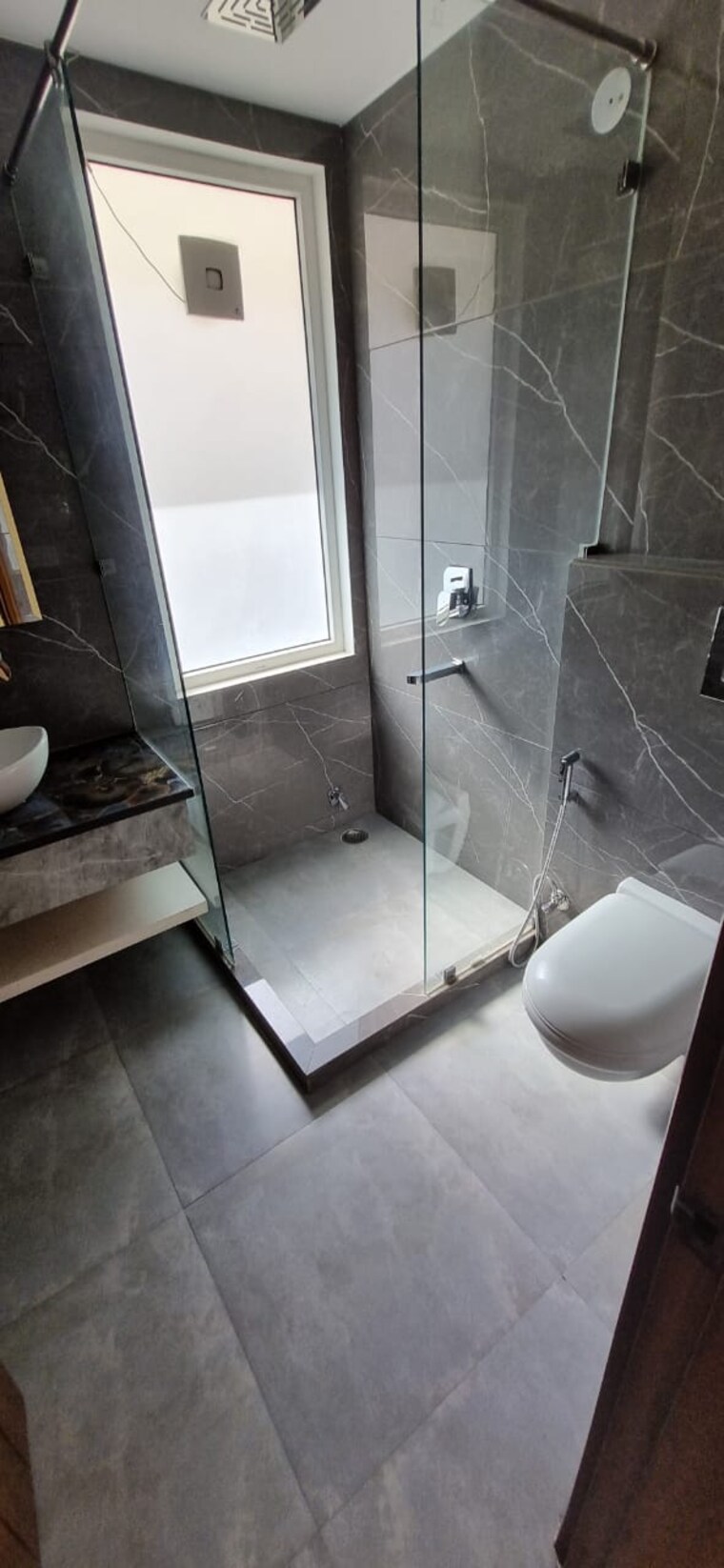 Bathroom, pioneer-park-phase-1 2.5 Bedroom 1380 Sq.Ft. Apartment In Sector 61 Gurgaon 8526013