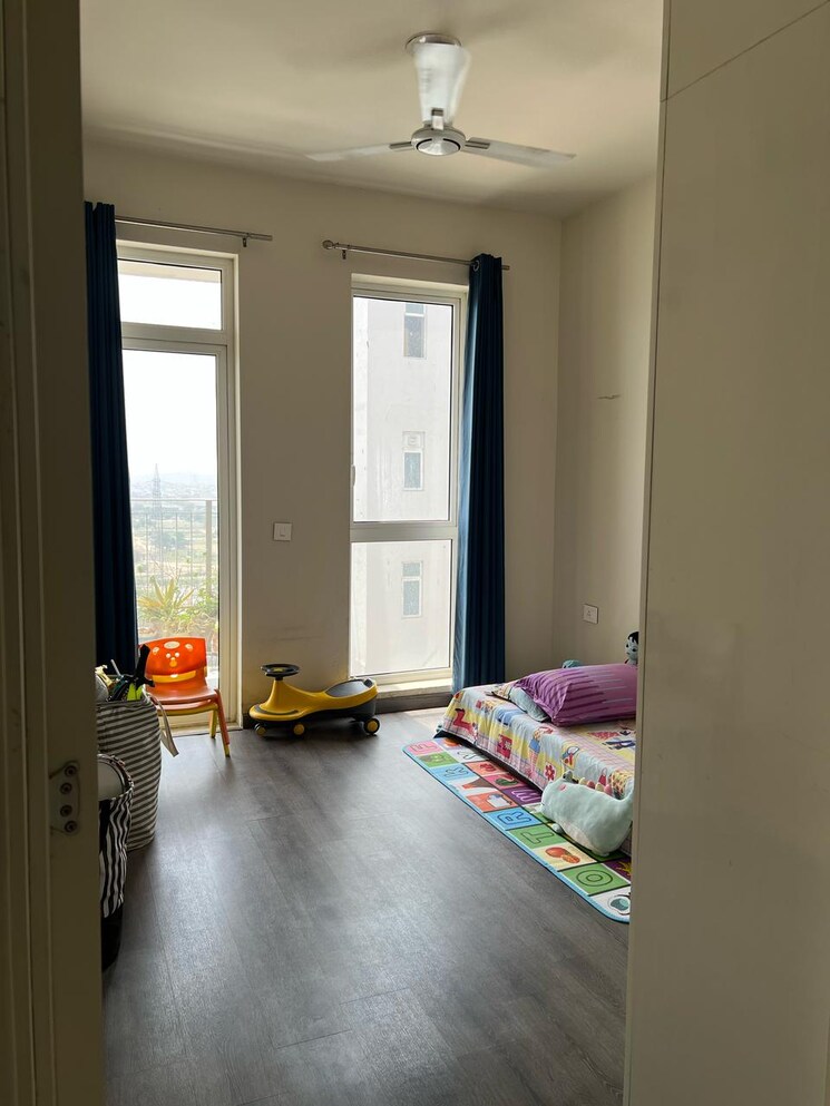 Room, pioneer-park-phase-1 2.5 Bedroom 1380 Sq.Ft. Apartment In Sector 61 Gurgaon 8526013